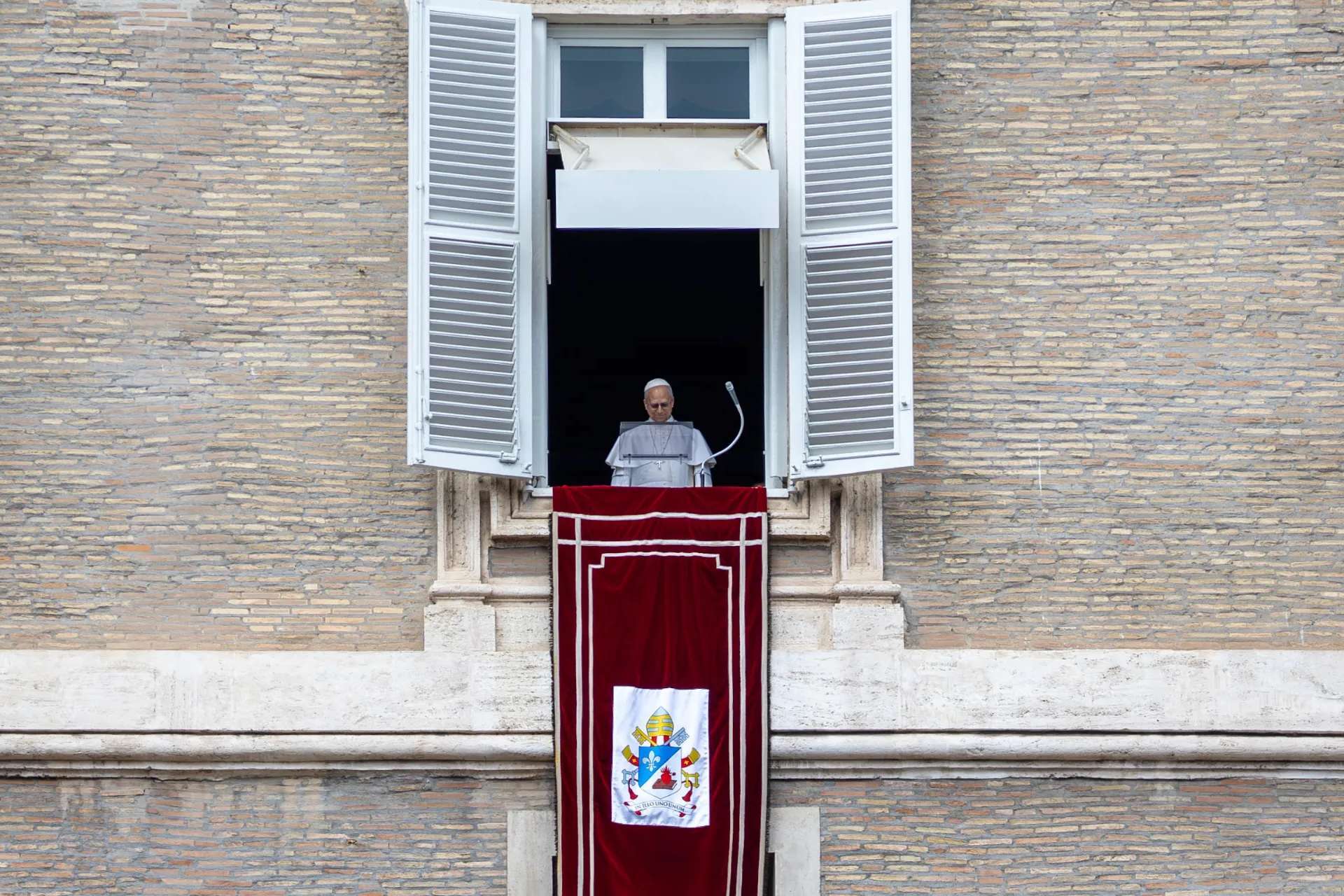 Article image for Pope Leo calls for AI to serve human dignity, renews commitment to environmental care